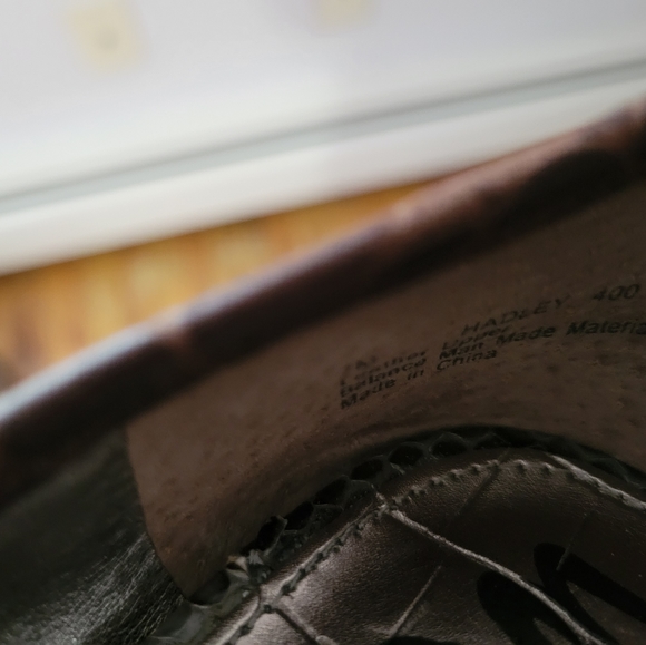 Sam Edelman Women's Snakeskin Flats with Buckle - Picture 3 of 6